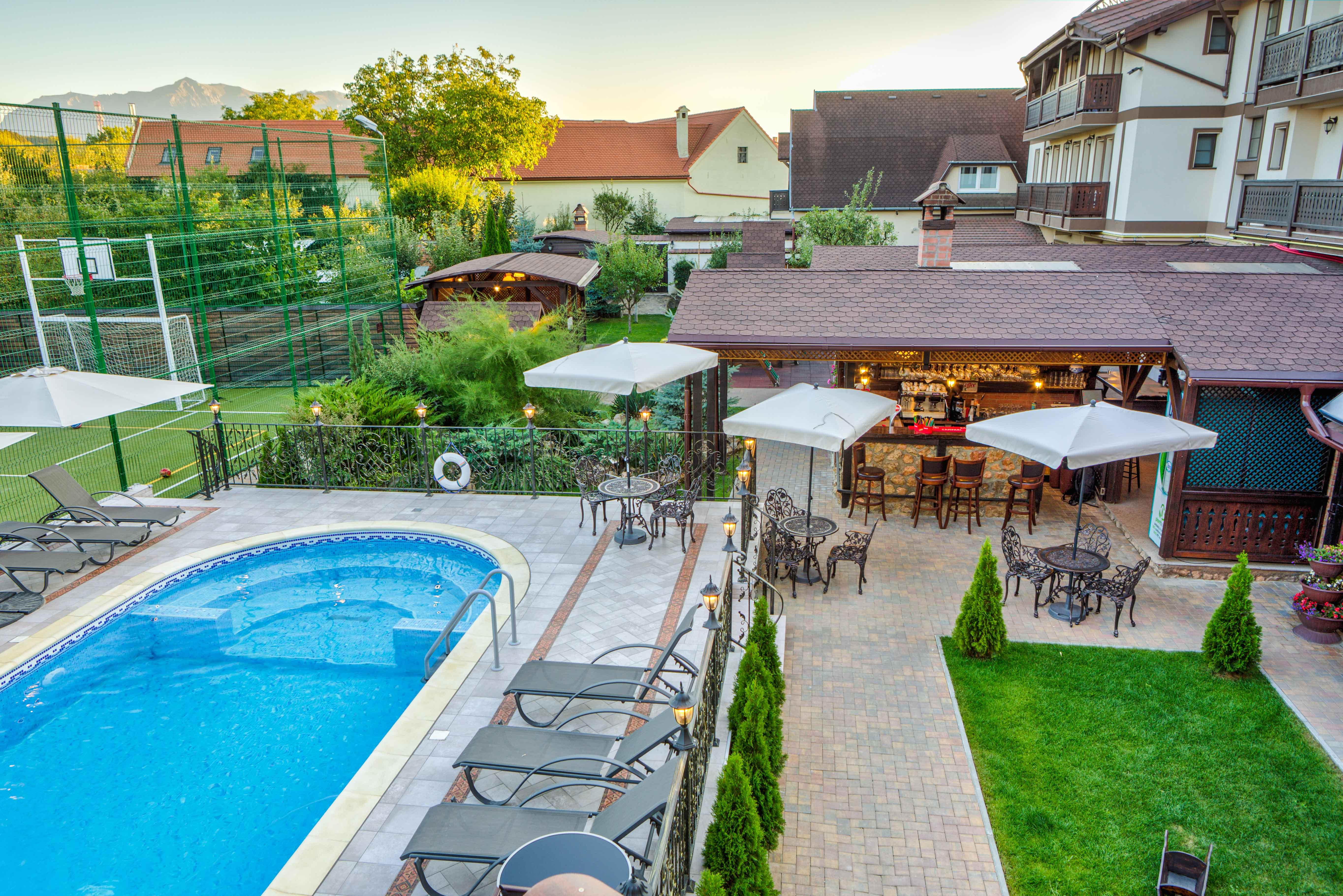 Conacul Ambient Hotel Cristian  Exterior photo