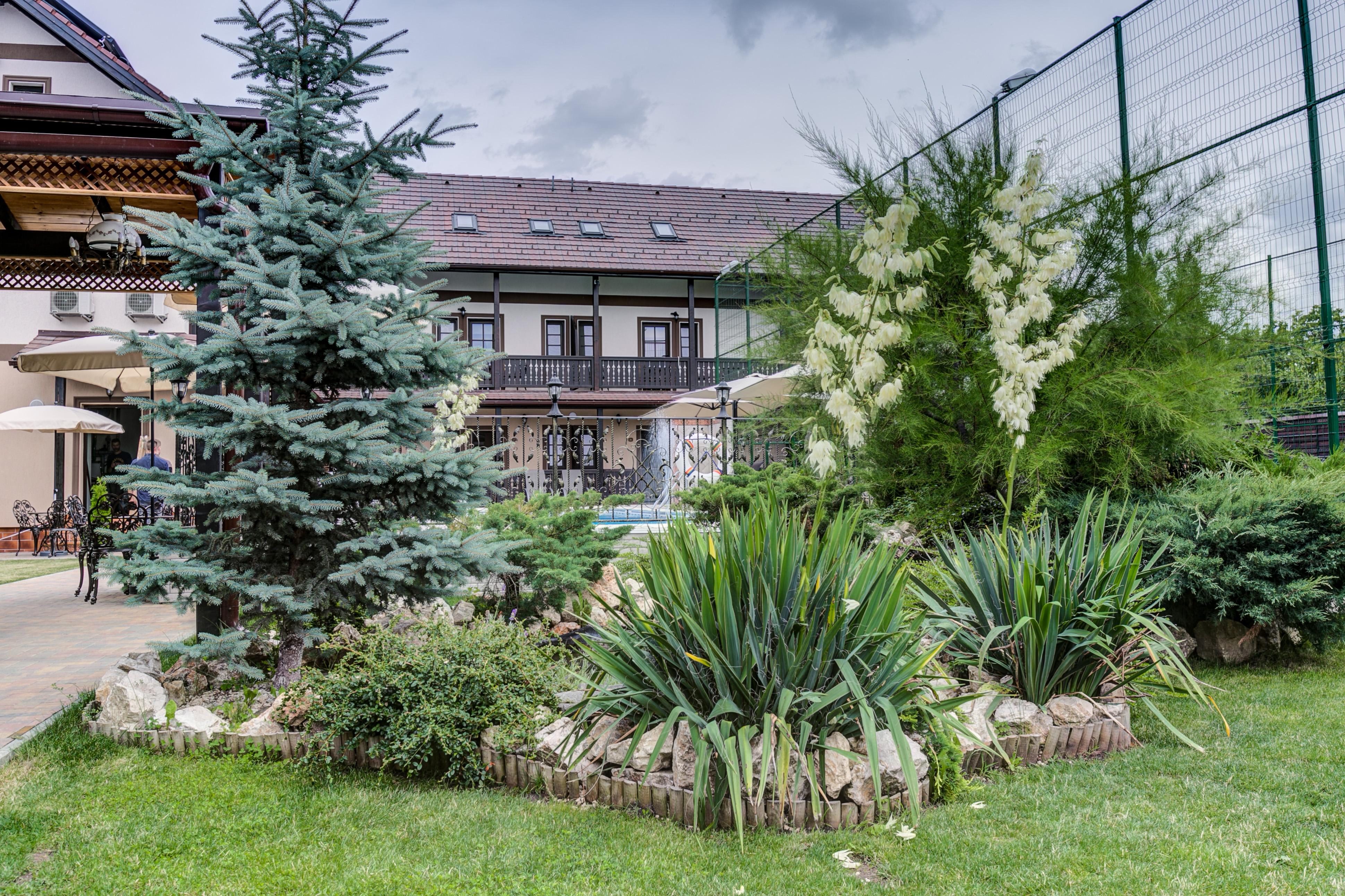Conacul Ambient Hotel Cristian  Exterior photo