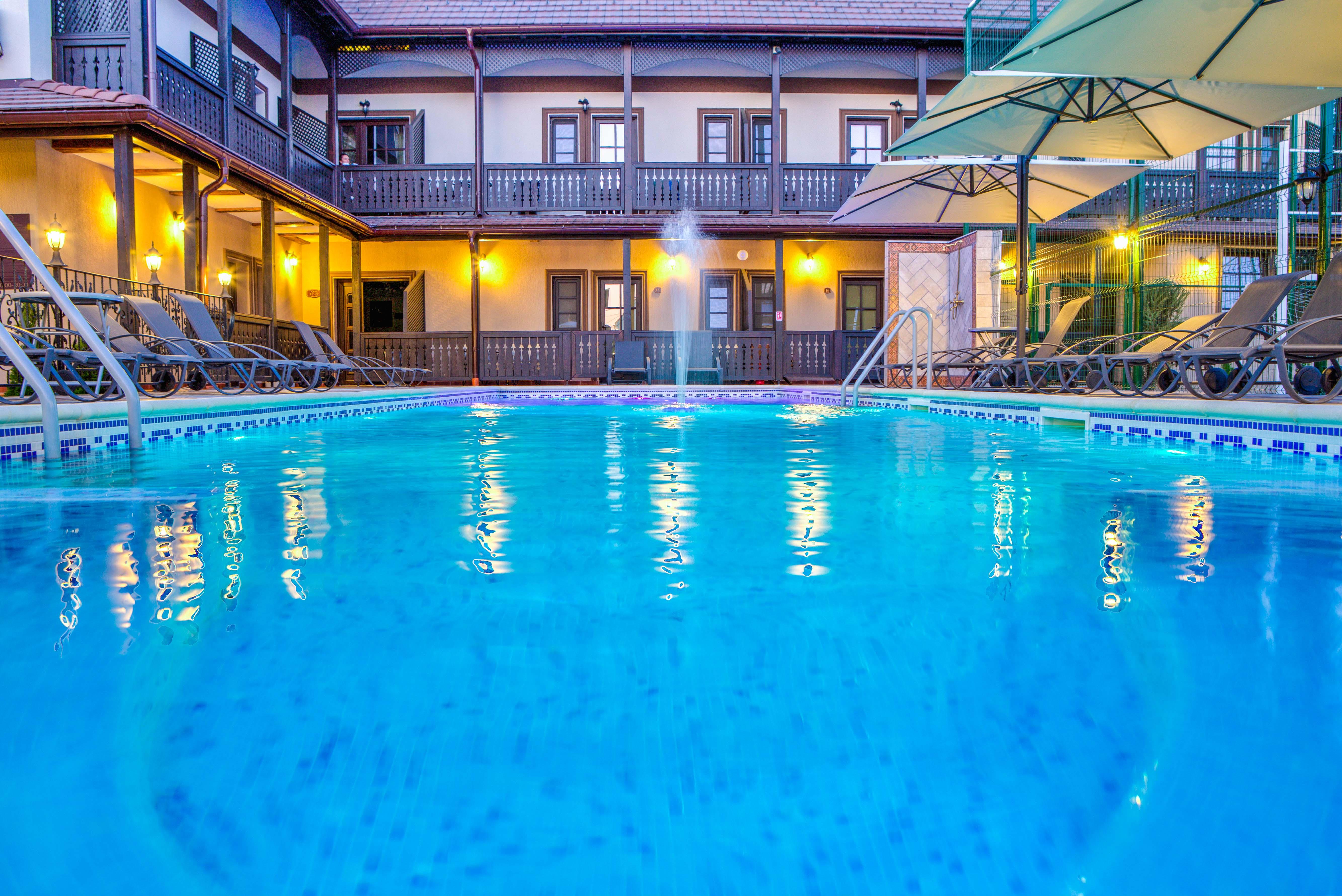 Conacul Ambient Hotel Cristian  Exterior photo